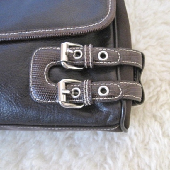 Franco Sarto Small Faux Leather Shoulder Bag - Picture 3 of 13